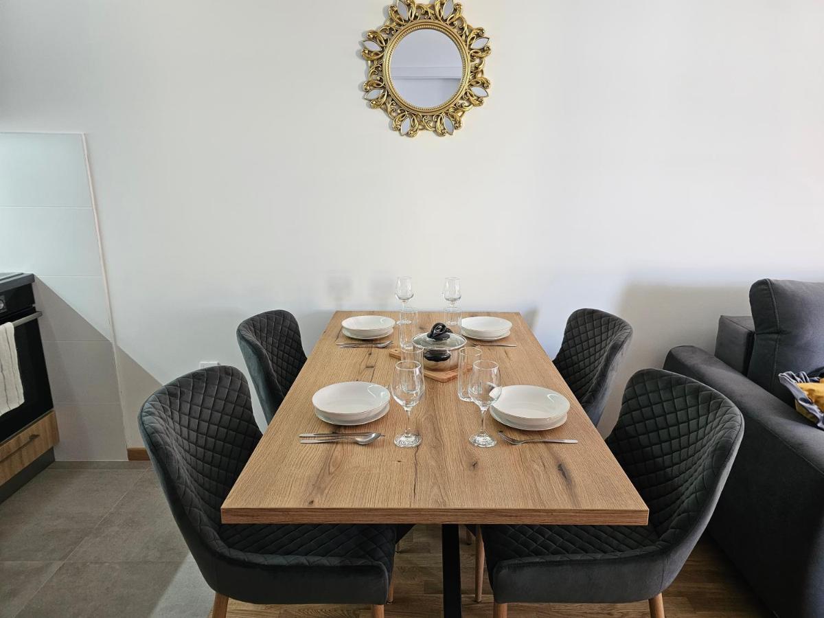 Sun&Moon Apartments Novi Sad Eksteriør bilde